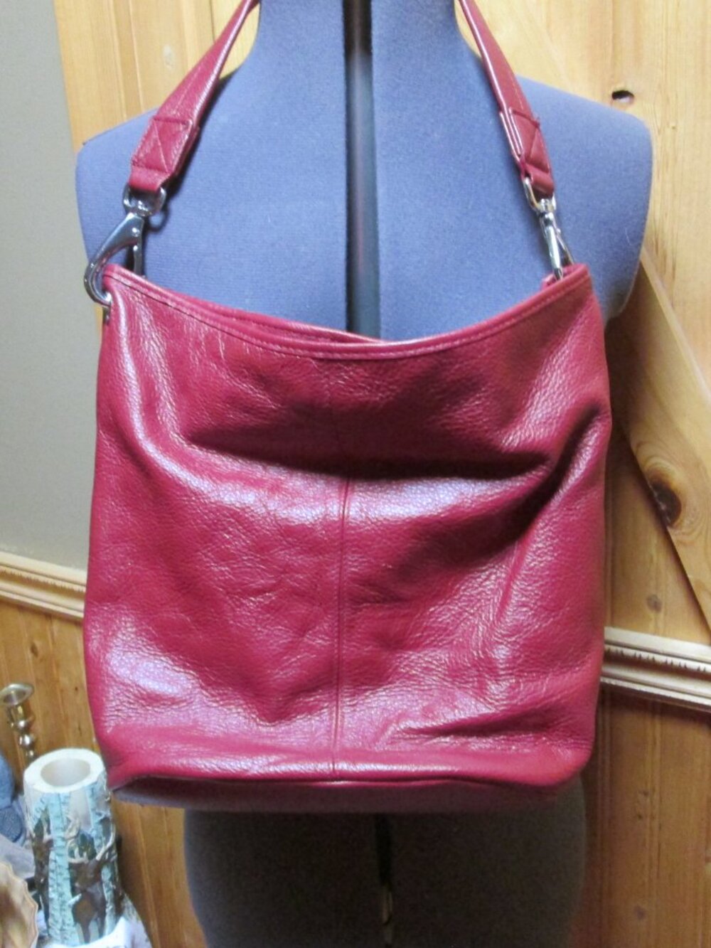 NWOT Stone Mountain Handbag leather brick red 13 W 11 H